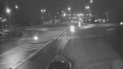 Křižovatka ulic Velká Dlážka a Polní