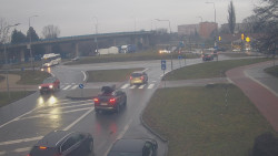 Křižovatka ulic Velká Dlážka a Polní