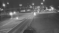 Křižovatka ulic Velká Dlážka a Polní