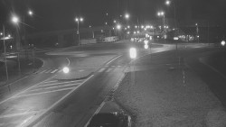 Křižovatka ulic Velká Dlážka a Polní