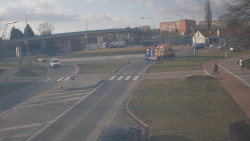 Křižovatka ulic Velká Dlážka a Polní