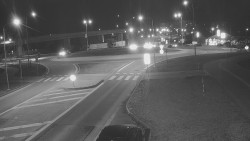 Křižovatka ulic Velká Dlážka a Polní