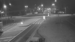 Křižovatka ulic Velká Dlážka a Polní