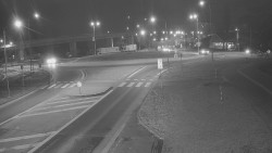 Křižovatka ulic Velká Dlážka a Polní