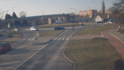 Křižovatka ulic Velká Dlážka a Polní