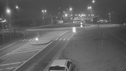 Křižovatka ulic Velká Dlážka a Polní