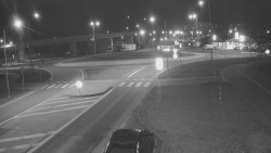 Křižovatka ulic Velká Dlážka a Polní