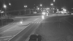 Křižovatka ulic Velká Dlážka a Polní