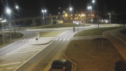 Křižovatka ulic Velká Dlážka a Polní