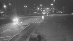 Křižovatka ulic Velká Dlážka a Polní