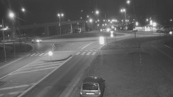 Křižovatka ulic Velká Dlážka a Polní