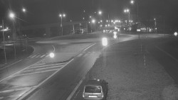 Křižovatka ulic Velká Dlážka a Polní