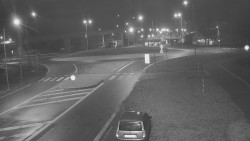 Křižovatka ulic Velká Dlážka a Polní