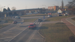 Křižovatka ulic Velká Dlážka a Polní