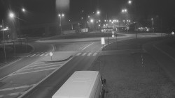 Křižovatka ulic Velká Dlážka a Polní