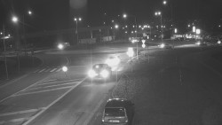 Křižovatka ulic Velká Dlážka a Polní