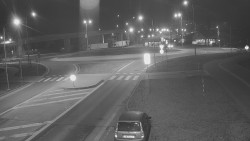 Křižovatka ulic Velká Dlážka a Polní