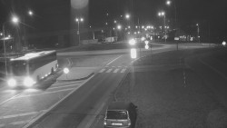 Křižovatka ulic Velká Dlážka a Polní