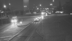 Křižovatka ulic Velká Dlážka a Polní