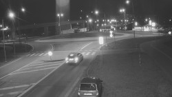 Křižovatka ulic Velká Dlážka a Polní