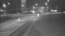 Křižovatka ulic Velká Dlážka a Polní