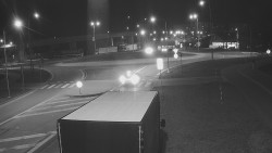 Křižovatka ulic Velká Dlážka a Polní