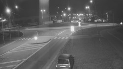 Křižovatka ulic Velká Dlážka a Polní