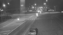 Křižovatka ulic Velká Dlážka a Polní