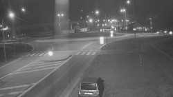 Křižovatka ulic Velká Dlážka a Polní