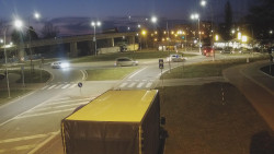 Křižovatka ulic Velká Dlážka a Polní