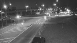 Křižovatka ulic Velká Dlážka a Polní