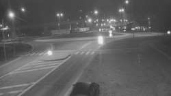 Křižovatka ulic Velká Dlážka a Polní