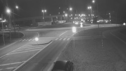 Křižovatka ulic Velká Dlážka a Polní