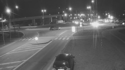 Křižovatka ulic Velká Dlážka a Polní