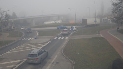 Křižovatka ulic Velká Dlážka a Polní