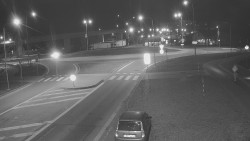 Křižovatka ulic Velká Dlážka a Polní