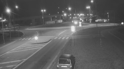 Křižovatka ulic Velká Dlážka a Polní