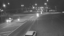 Křižovatka ulic Velká Dlážka a Polní