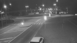 Křižovatka ulic Velká Dlážka a Polní