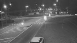 Křižovatka ulic Velká Dlážka a Polní