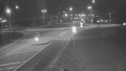 Křižovatka ulic Velká Dlážka a Polní