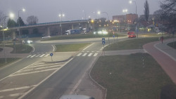 Křižovatka ulic Velká Dlážka a Polní