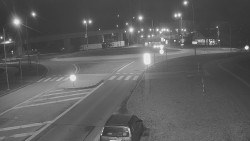 Křižovatka ulic Velká Dlážka a Polní