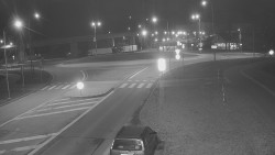 Křižovatka ulic Velká Dlážka a Polní