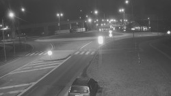 Křižovatka ulic Velká Dlážka a Polní