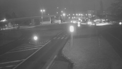 Křižovatka ulic Velká Dlážka a Polní