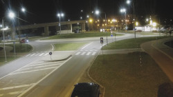 Křižovatka ulic Velká Dlážka a Polní