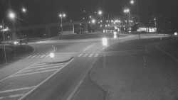 Křižovatka ulic Velká Dlážka a Polní