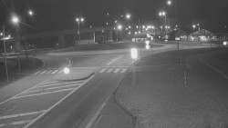 Křižovatka ulic Velká Dlážka a Polní