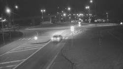 Křižovatka ulic Velká Dlážka a Polní